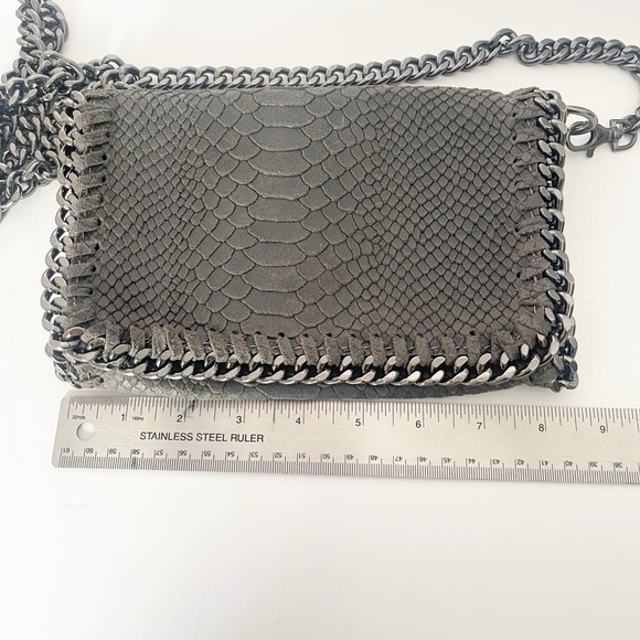 Leather Borse in Pelle snake embossed Chain Wrapped Crossbody bag - Picture 5 of 9